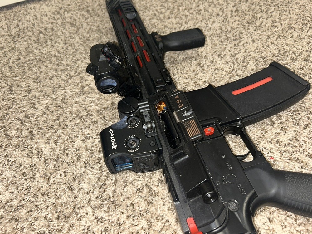 airsoft gun