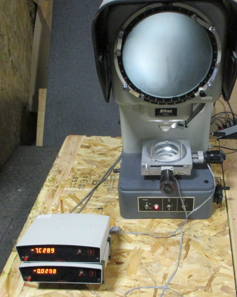 Nikon 6C-2 Optical Comparator Profile Projector w/ 2 Boeckeler 3486-1 Microcode