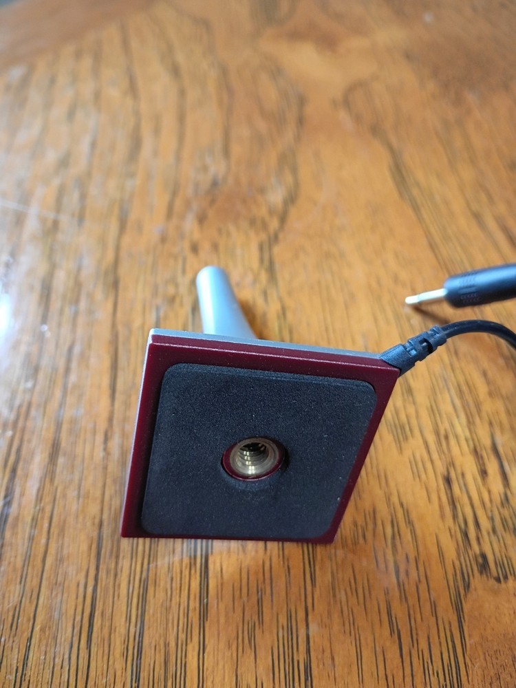 Audyssey calibration microphone for receiver