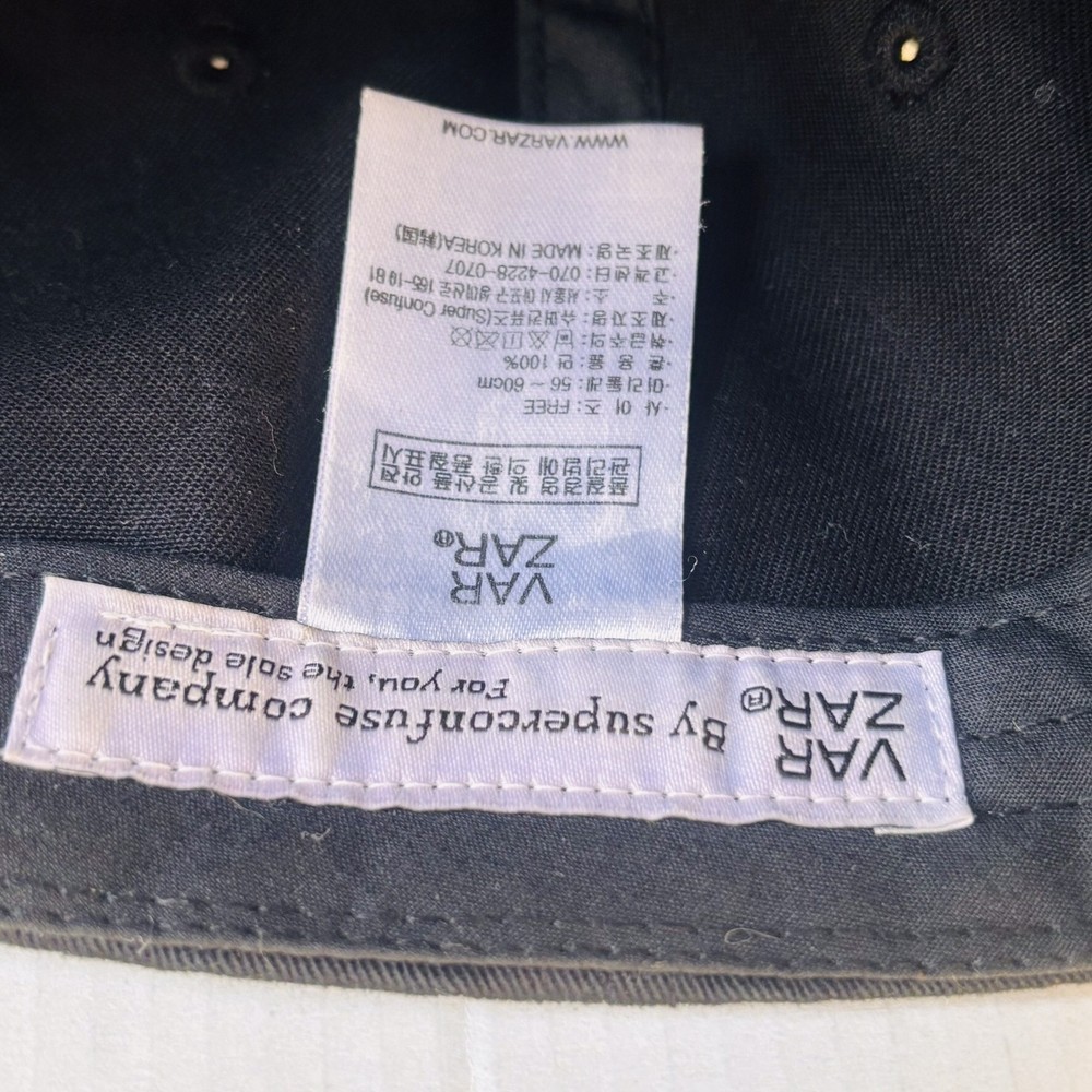 Gold Stud Logo Baseball cap adjustable one size black E2-810