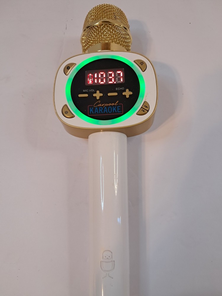 Carpool Karaoke Portable Wireless Bluetooth Microphone Gold White Singing