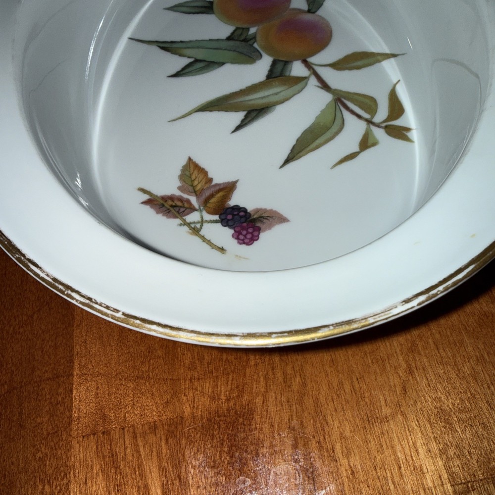 Royal Worcester Evesham 11 1/2" Oval Baker England