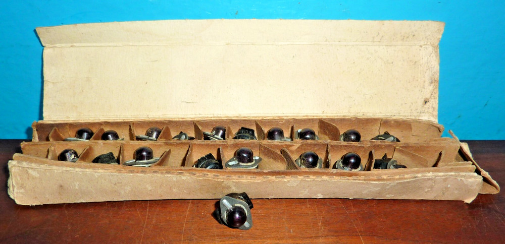 19 Grimes A-2870 Midget Instrument Light Panel indicators w/6V Bulb