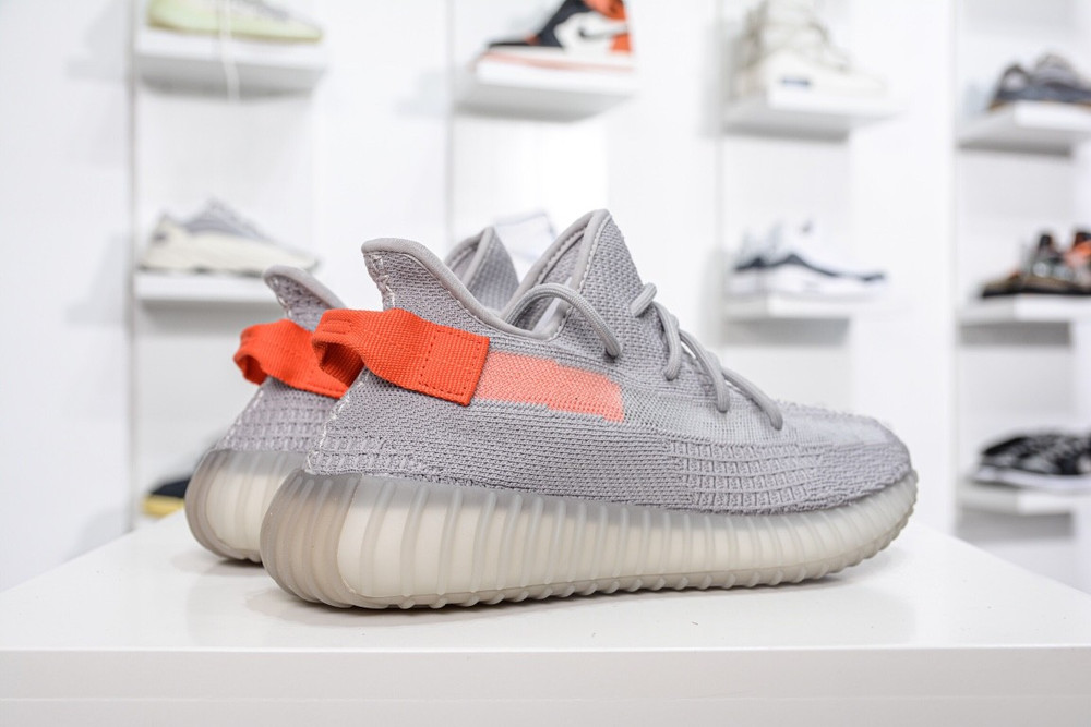 Yeezy Boost 350 V2 Tail Light FX9017