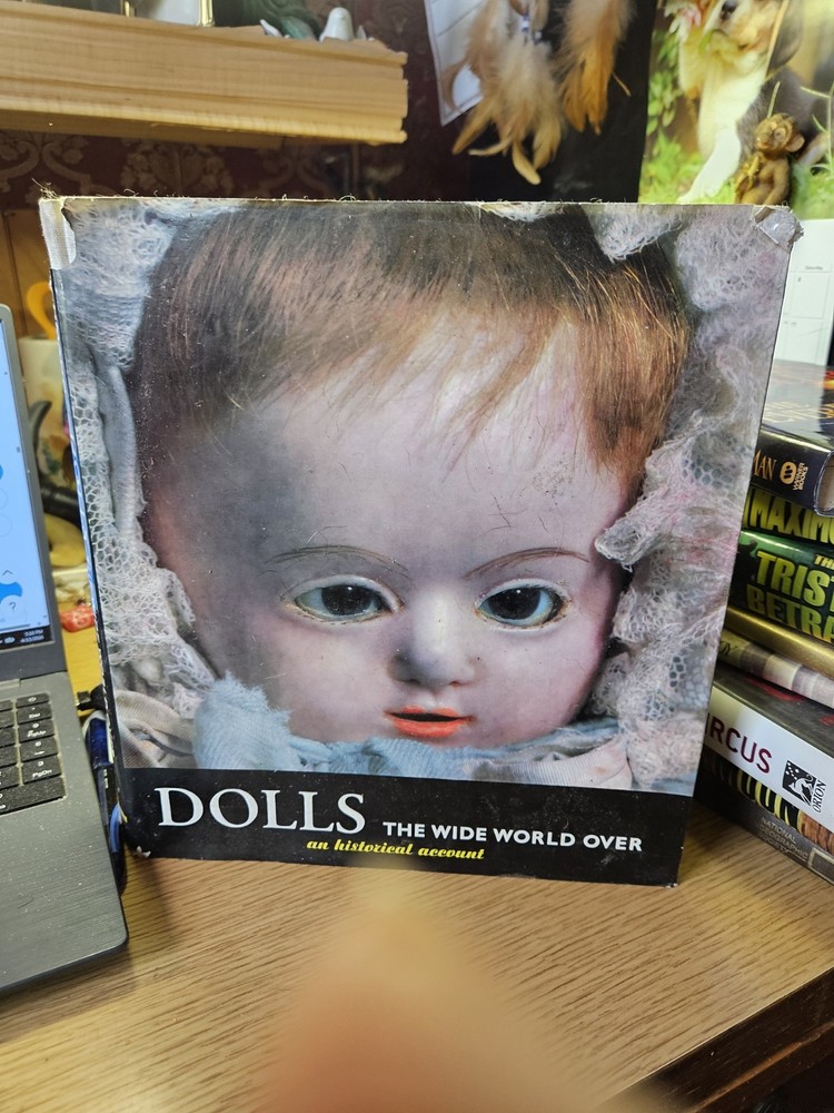 DOLL Values ,Collecting, Five Book Lot