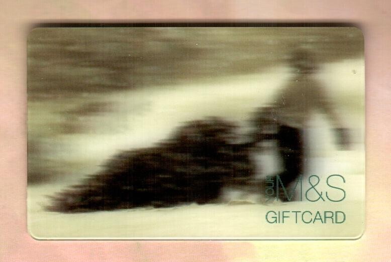 MARKS & SPENCER ( UK ) Bring Home the Tree ( 2009 ) Lenticular Gift Card ( $0 )