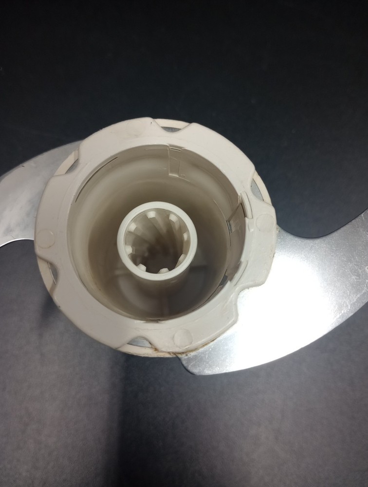 Regal La Machine 1 Food Processor Model V813 Replacement Part Chopping Blade