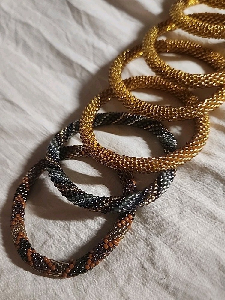 Sashka Beaded Bracelets Small 5/6 NEW