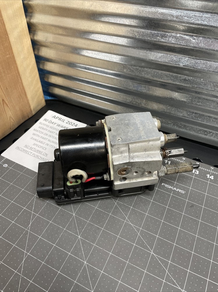 Ford Abs Anti Lock Brake Pump & Control Module Oem 1C3Z-2B373-BB