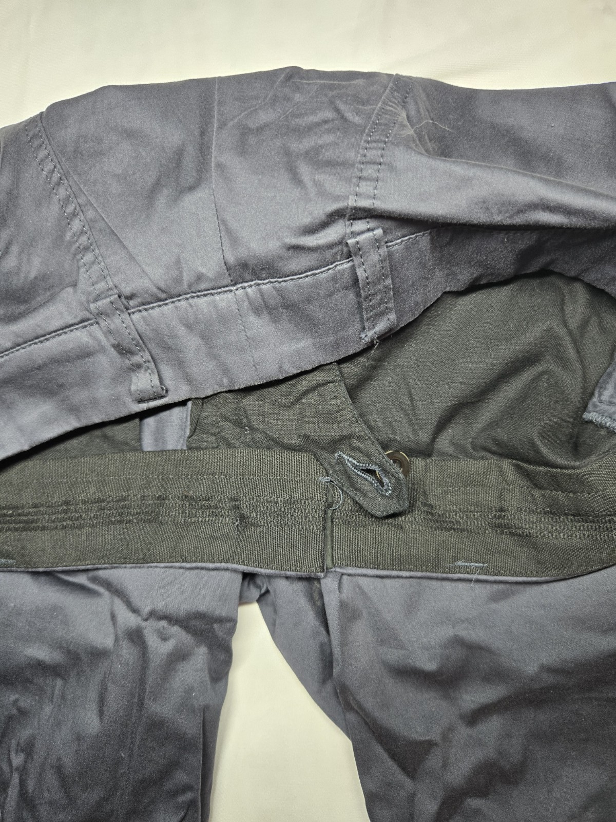 Giorgio Armani Mens Navy Linen Blend Shorts Size 36