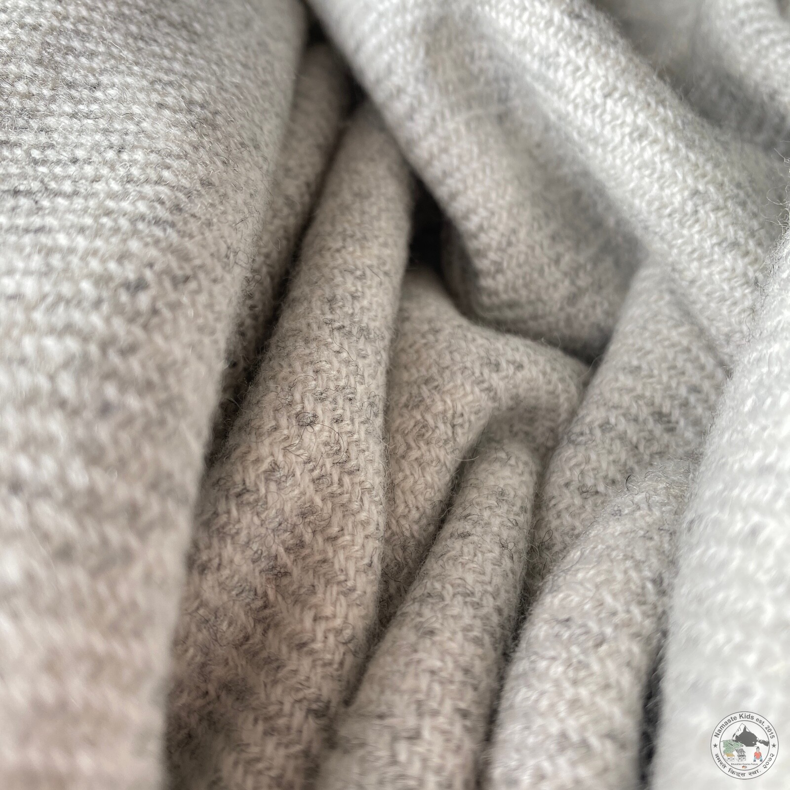 Cashmere Blanket "Ama" (अमा), Handcrafted from Nepal, Bedspread, Cuddle Blanket