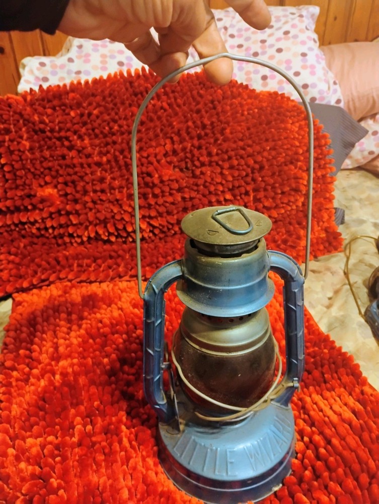 little wizard lantern