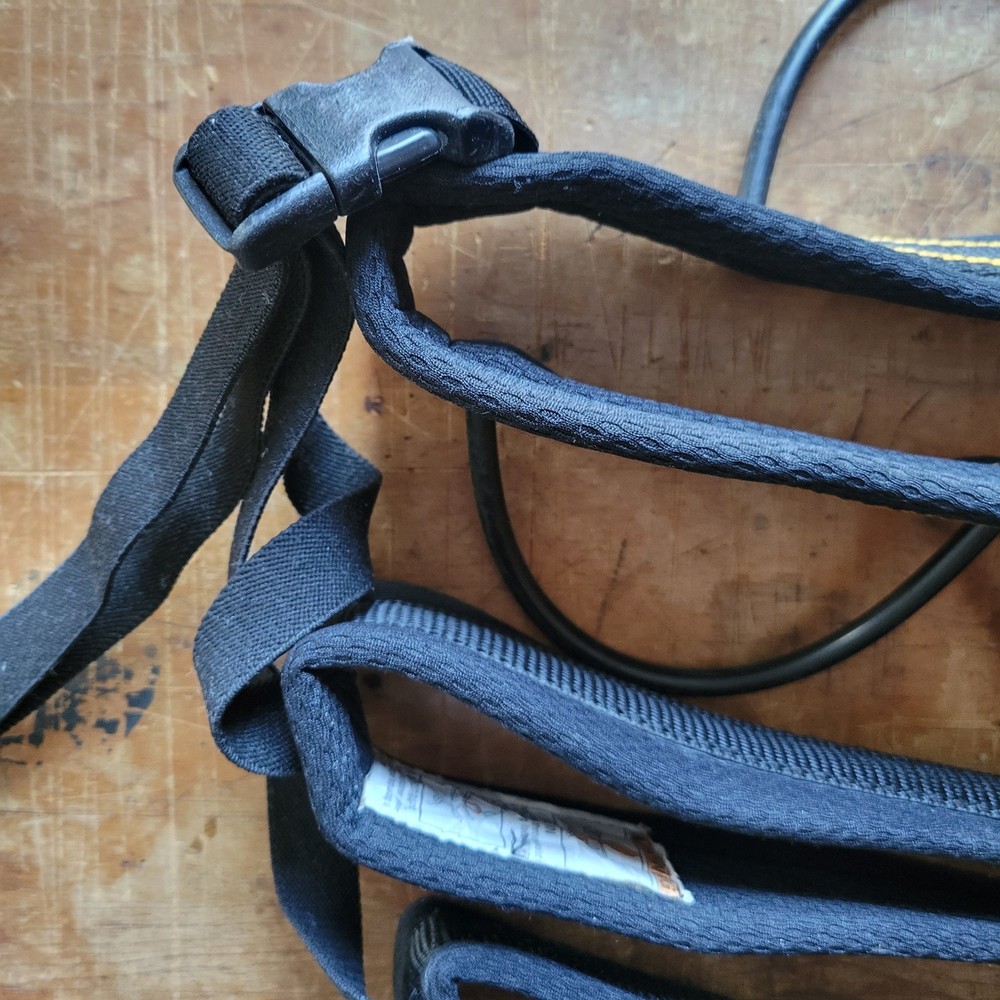 Misty Mountain Climbing Harness - Size Large