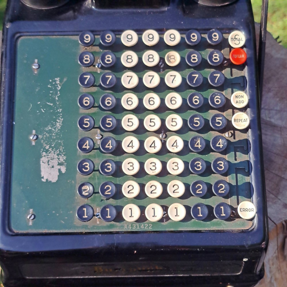 Earlier Burroughs 1920s 1930s 7 Column Adding Machine Good Used Condition