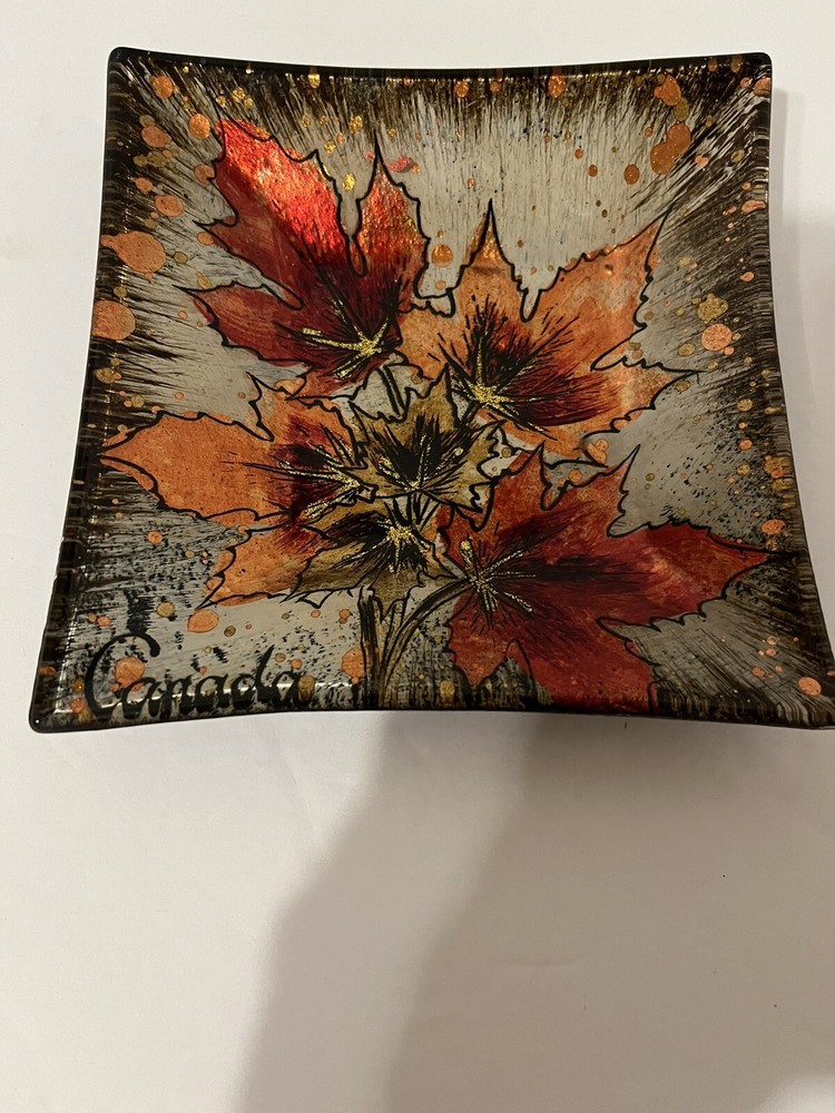 Glass Fused Maple Leaf Design Dish Canada