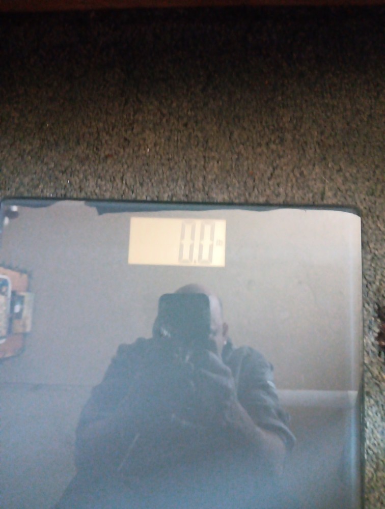 Digital Bathroom Scale New Great Condition