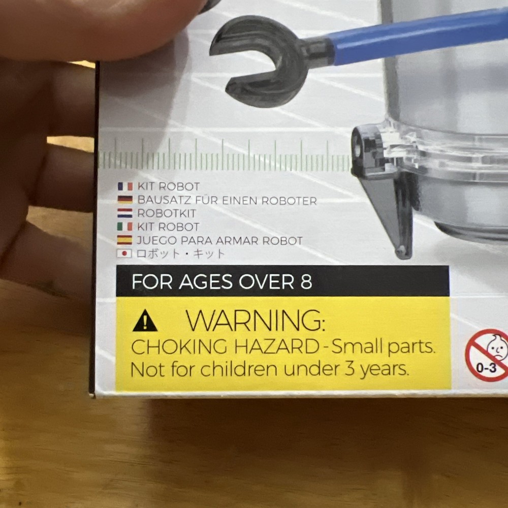 4M Tin Can Robot 3653