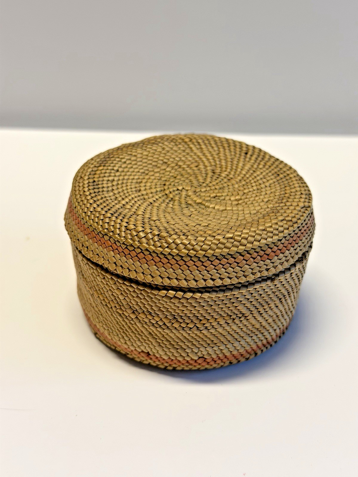Antique Native American Indian Nootka Lidded Nootka Basket; Early 1900's; #A19