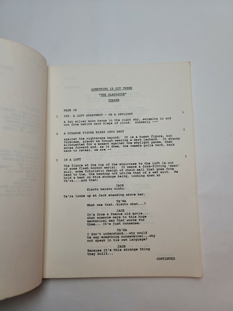 SOMETHING IS OUT THERE / Frank Lupo 1988 PILOT TV Script, Horror "Gladiator"