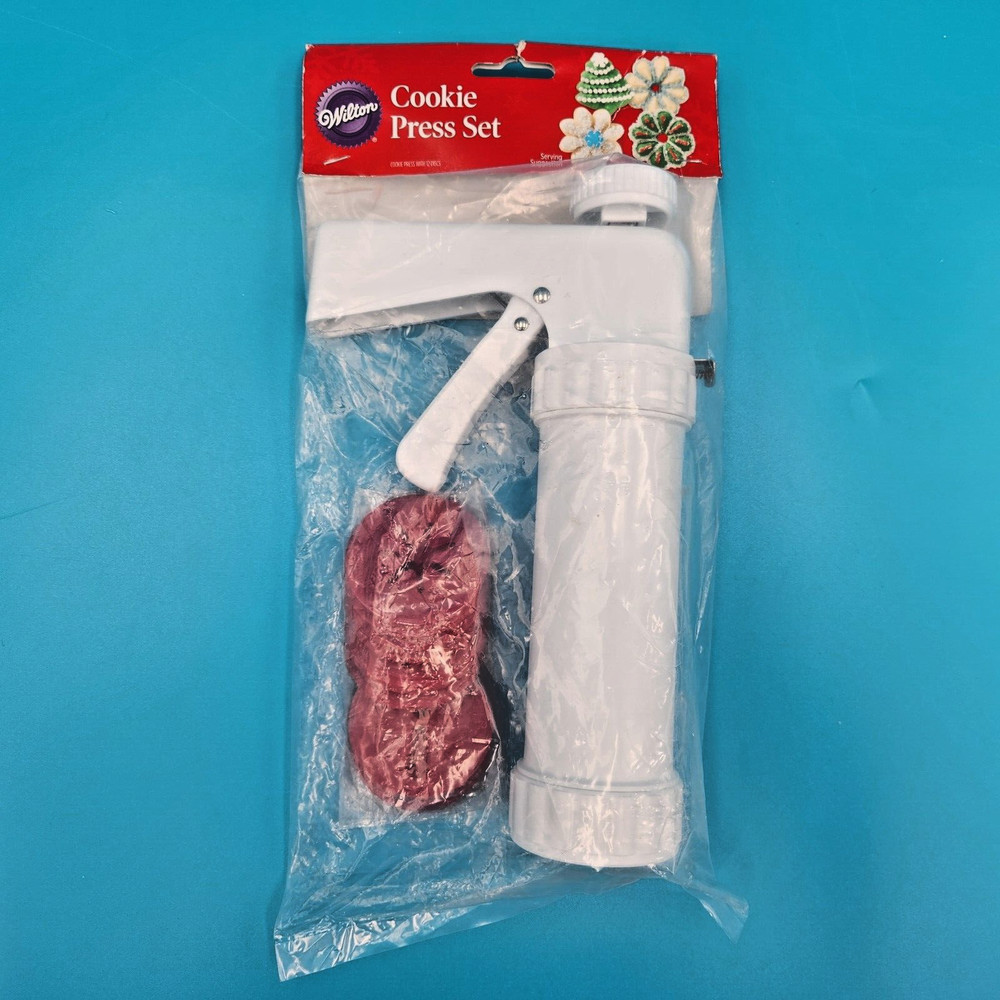 Wilton Cookie Press Set Dessert Maker 12 Disc Forms New in Original package.