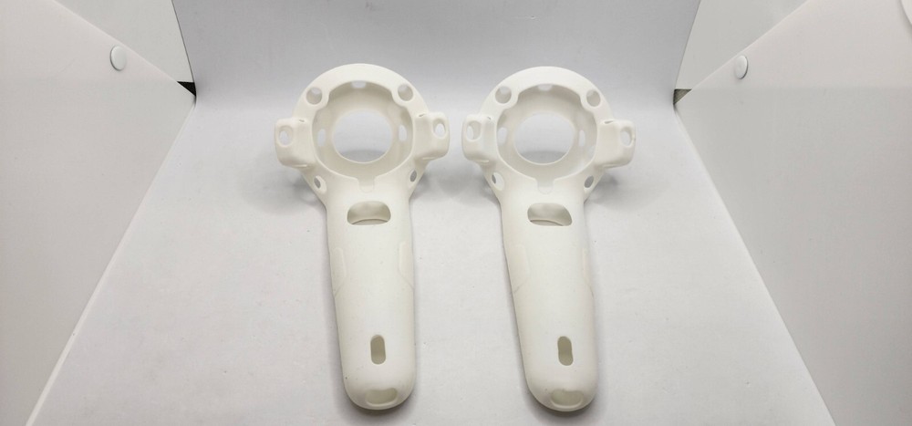 Hyperkin 2x (Pair) Gel Shell Controller Silicone Skin for HTC Vive Pro - White