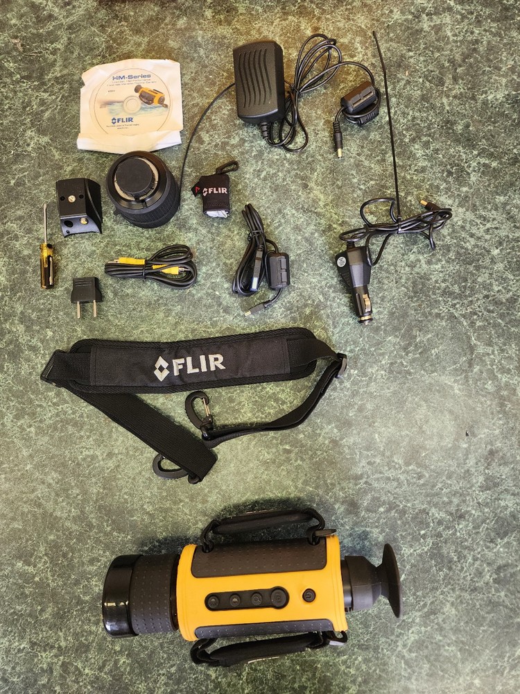 FLIR First Mate HM-307 Thermal Night Image Processor w/ Case & Accessories