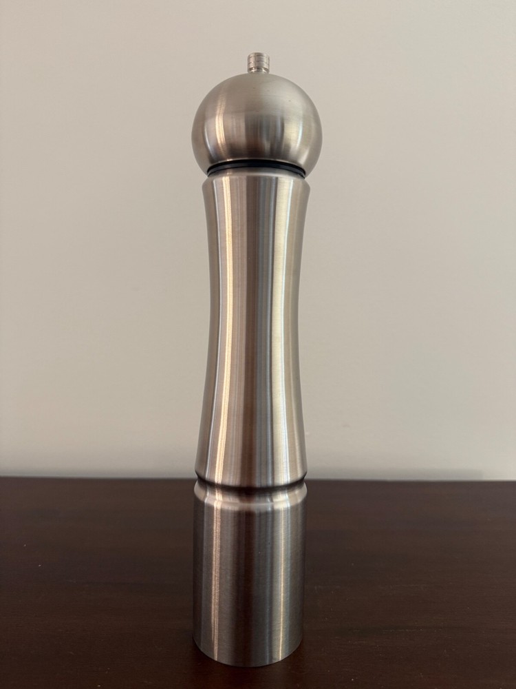 Pepper Mill Grinder 12" Silver Color Metal Adjustable - New!