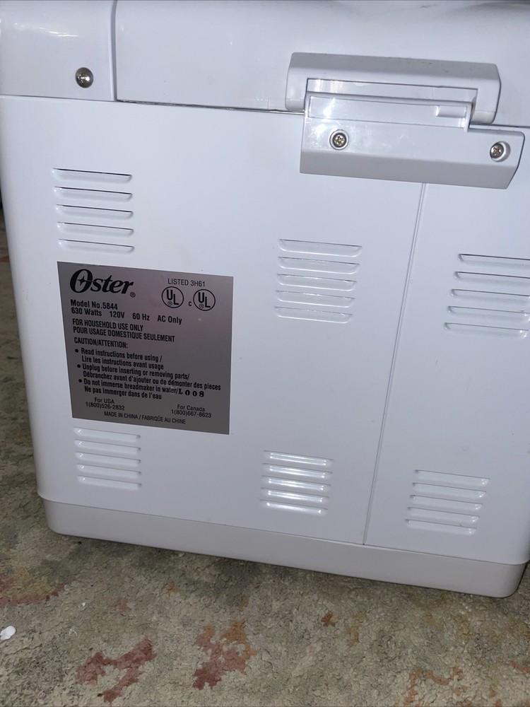 Oster Automatic Bread Maker Model: 5843 for 2.5 lbs Bread or Dough