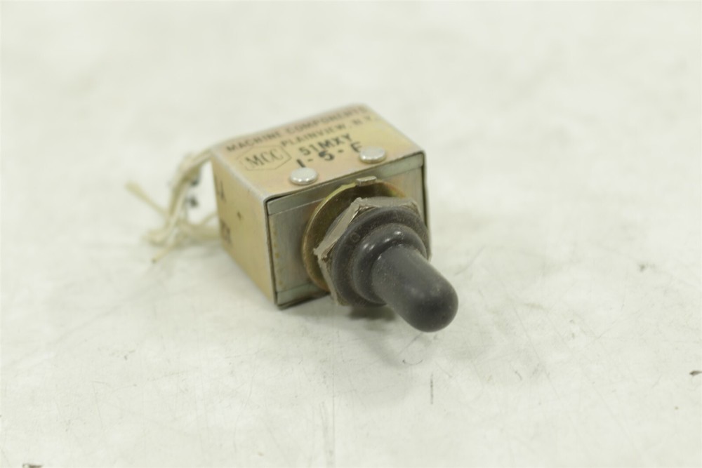 MCC Machine Components Joystick Toggle Switch 51MXY 2-Axis 5-Positions Momentary