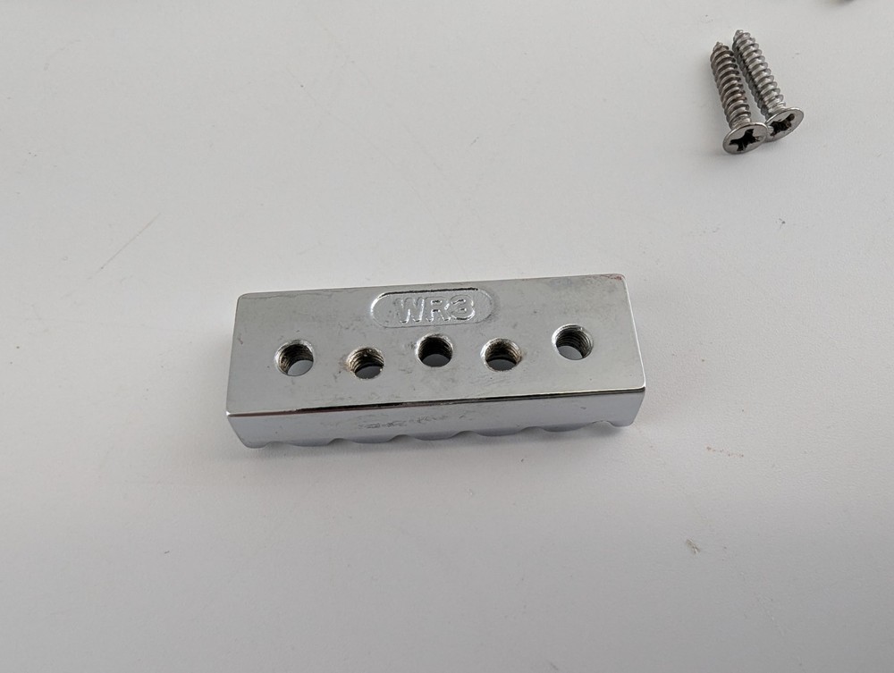 Licensed Floyd Rose WR3 Locking Nut & String Retainer & Wrench Chrome 43mm