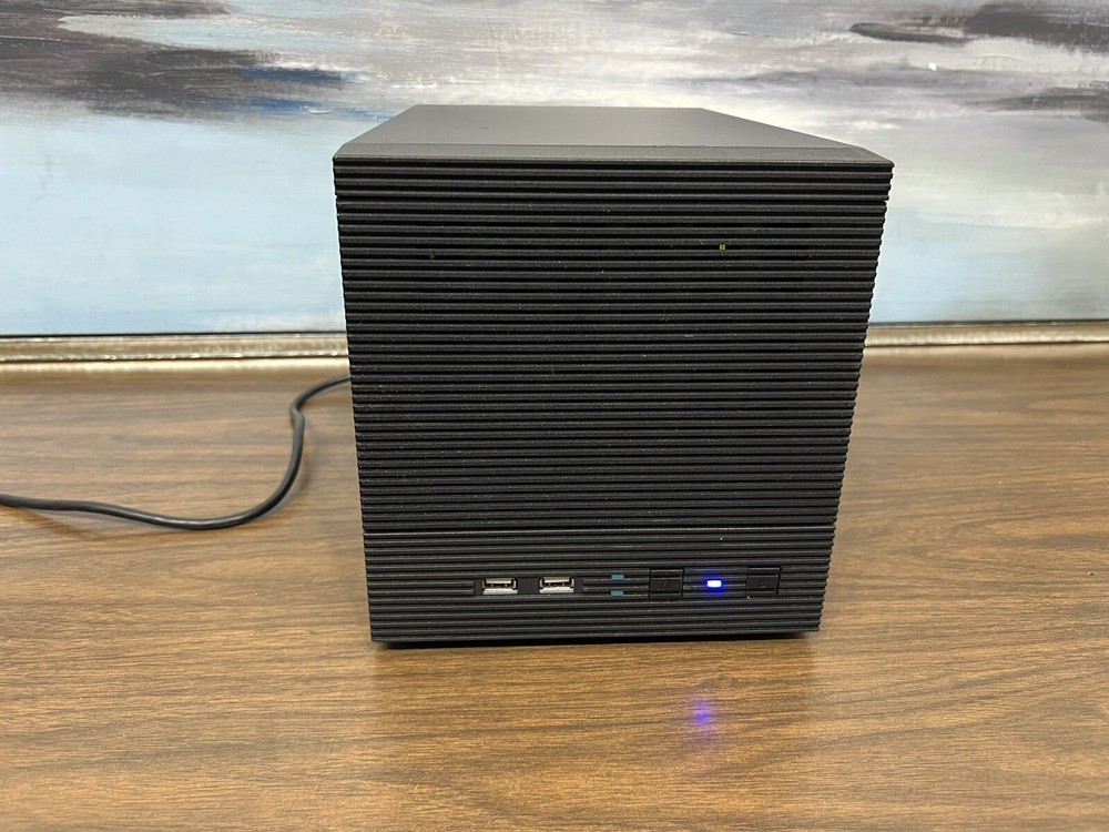 NUUO NT-4040Titan AS IS -UNTESTED