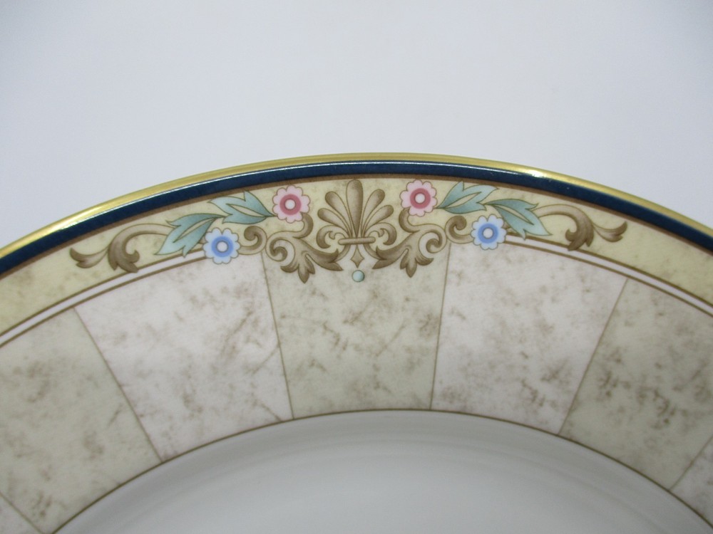 NORITAKE LORETTO PLACE SETTING - 0307I