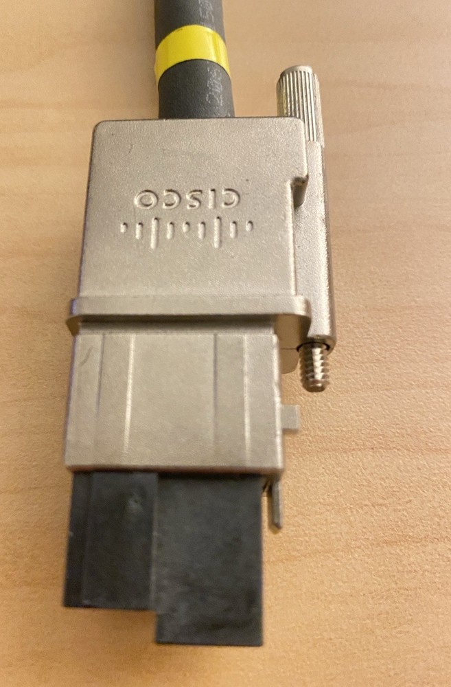 Cisco CAB‑SPWR‑30CM StackPower Cable 37‑1122‑01 Rev A0 – Genuine – Tested Workin