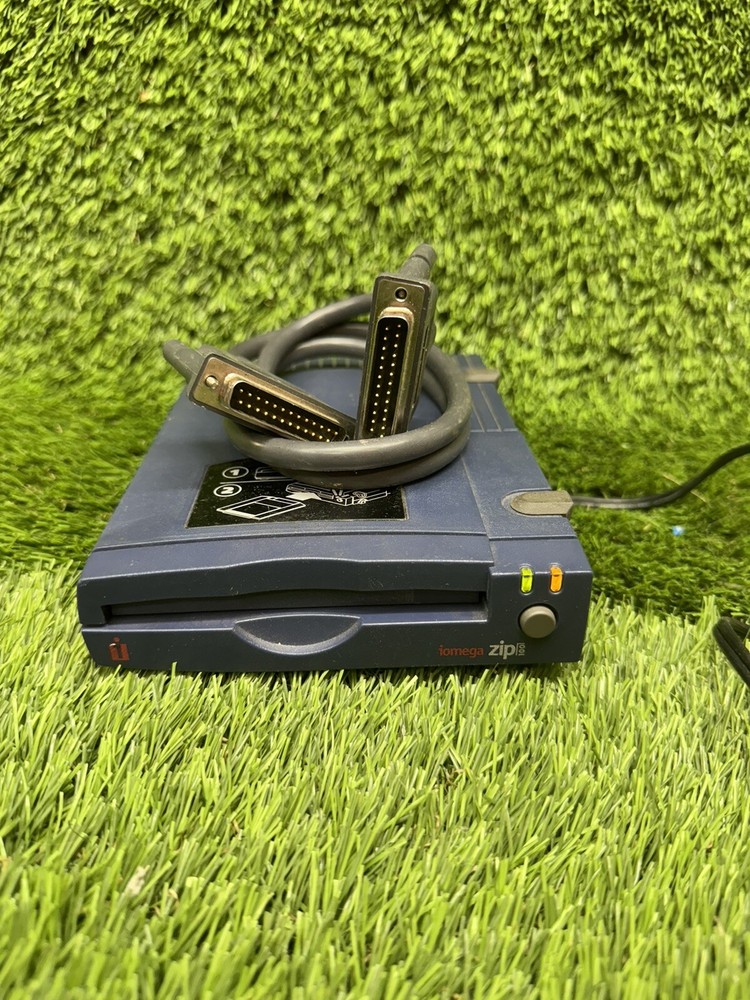 Iomega Zip 100 Portable Drive With Power Supply Parallel Cable & Box Untested