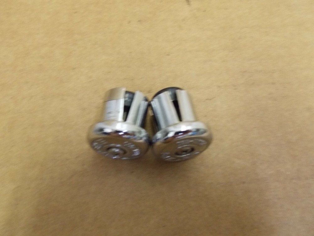 Silver Cateye Locking Bar End Plugs