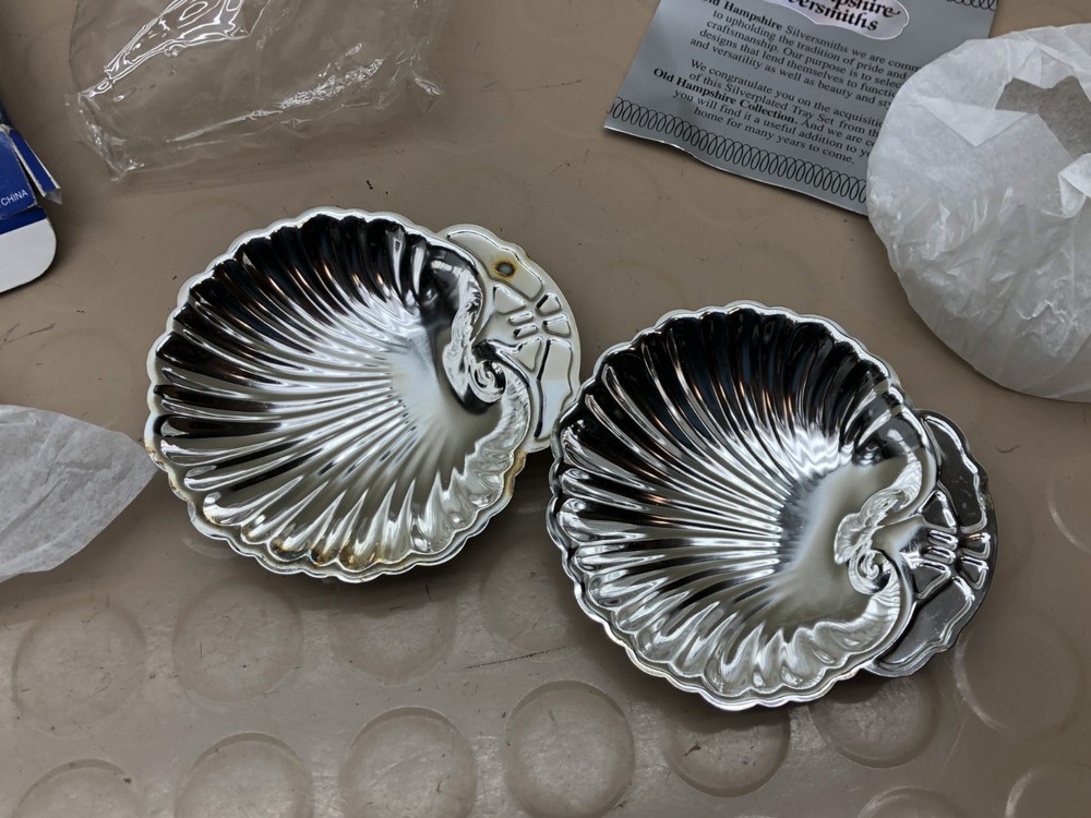 Silver Plated Shell Trays by Old Hampshire Silversmiths Lot of 2 Original Box