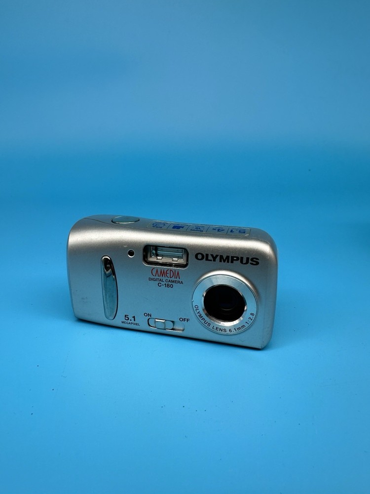 Olympus Camedia C-180 5.1MP Compact Digital Camera Silver Tested