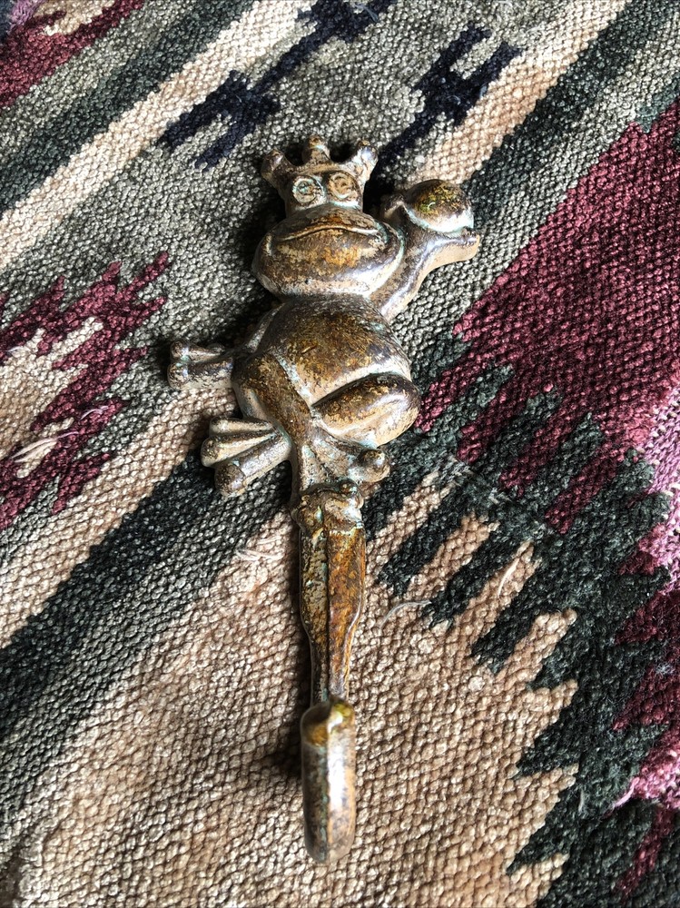 New ~ Cast Iron FROG Towel Hooks Hat Rack TOAD Coat Hook Rustic Free Ship!!
