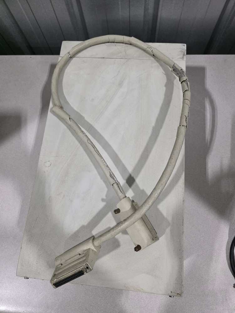 Waters 600 HPLC Multisolvent Delivery System Controller - Powers On