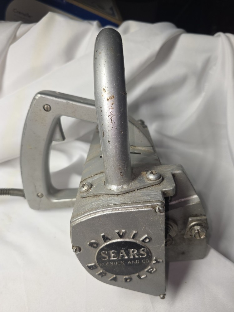 VTG SEARS DAVID BRADLEY ELECTRIC CHAINSAW