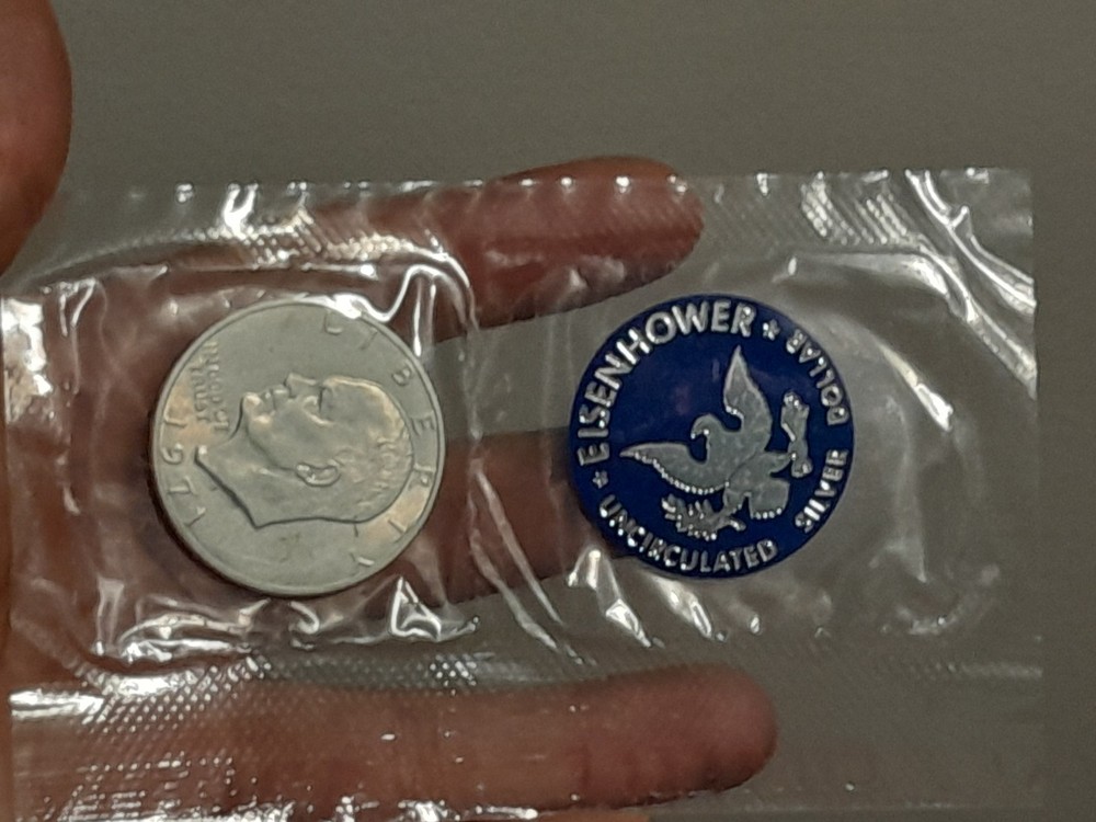 1971- S Eisenhower Silver Dollar 40% Uncirculated OGP Blue Envelope US Mint