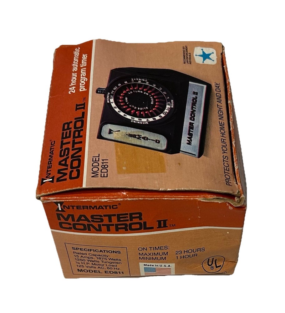 Vintage Intermatic Master Control II 24hr Automatic Program Timer Model ED811