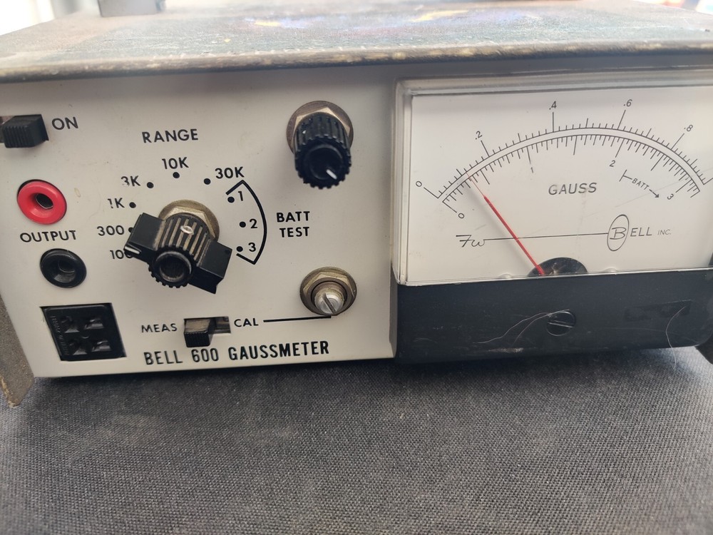 Bell 600 Gaussmeter