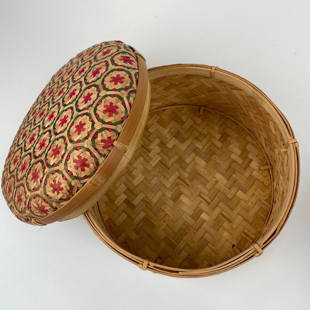 Thai Handicraft Bamboo Nesting Boxes Pikul Pattern Basket Set 2 EUC Decor