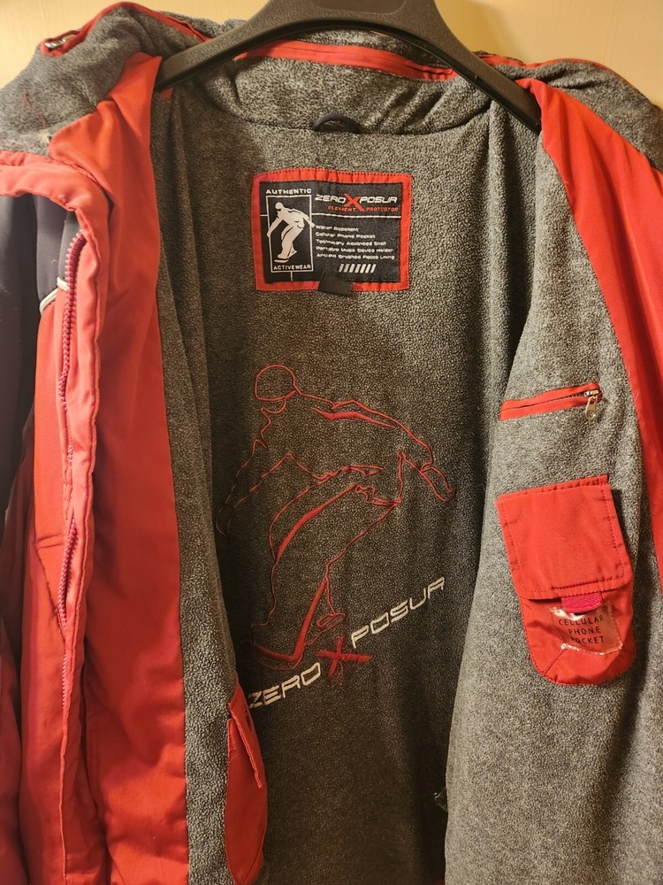 ZeroXposur Authentic Active Wear Men XL Red Jacket