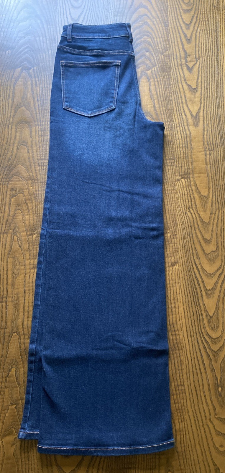 Well Worn Women's Wide Leg High Rise Jeans, Dark Blue, Size 8/29 (inseam 31.5)