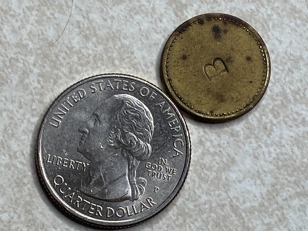 B 2 Game Slot Play Arcade Token T7296