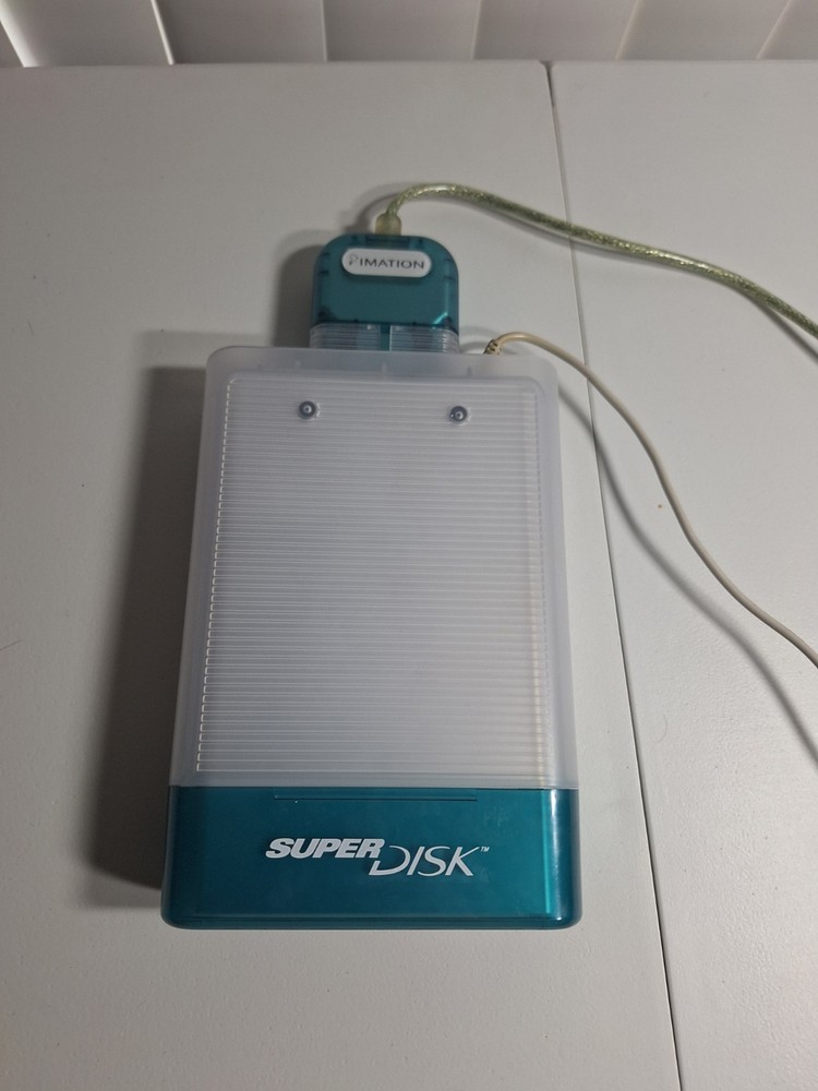 IMATION Superdisk™ Drive for Macintosh External USB Port 120MB. Read Description