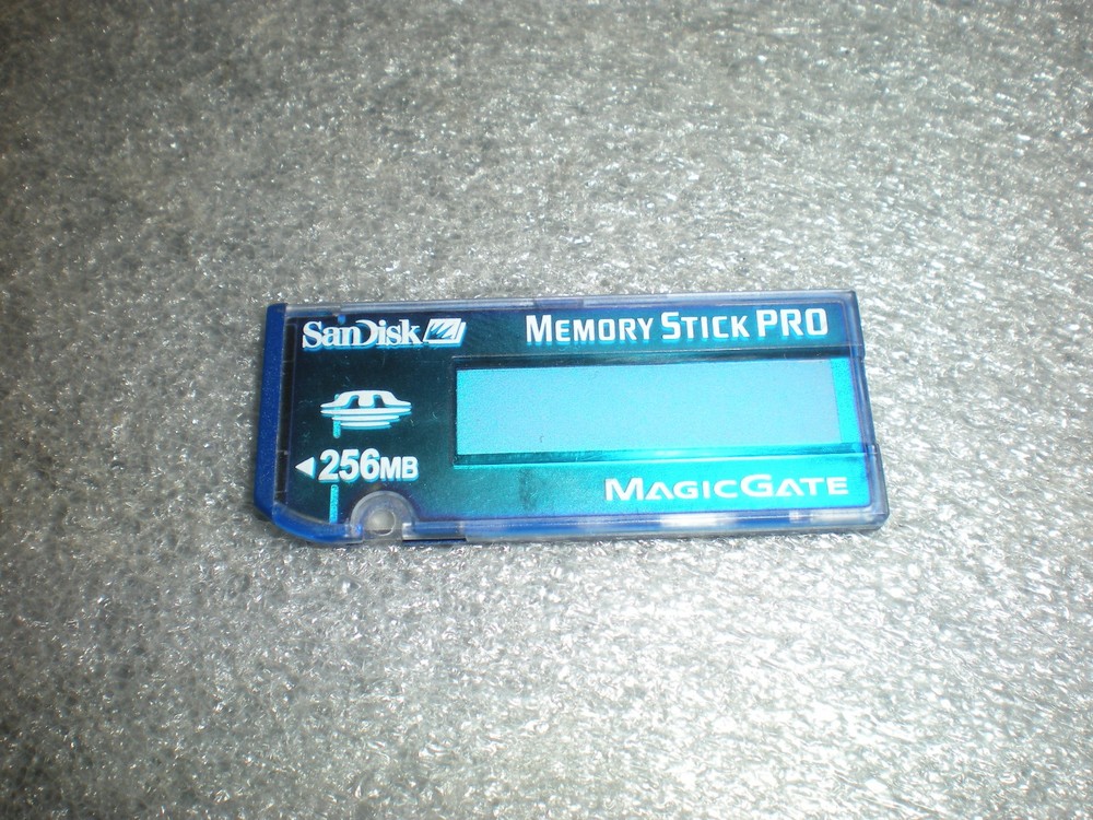 SanDisk Memory Stick Pro Magic Gate 256MB SDMSV-256 Genuine Camera Memory Card