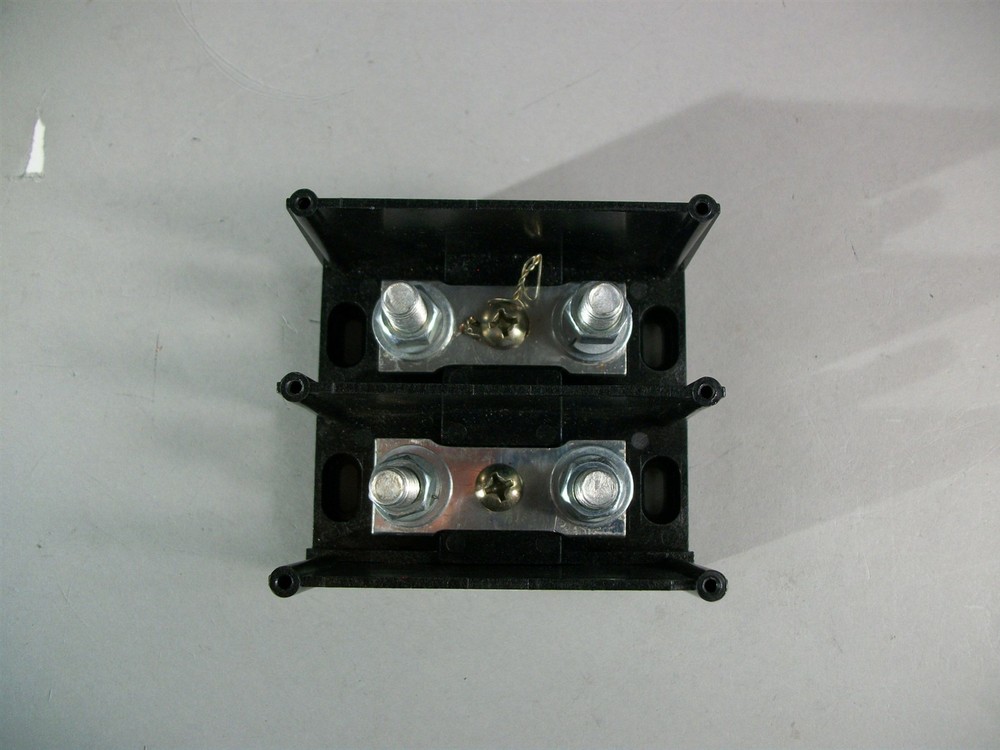 Gould Distribution Terminal Block 66202 New
